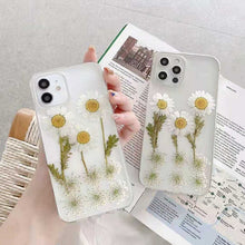 Load image into Gallery viewer, New Epoxy Daisy Phone Case Applicable Protective Cover
