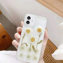 Load image into Gallery viewer, New Epoxy Daisy Phone Case Applicable Protective Cover
